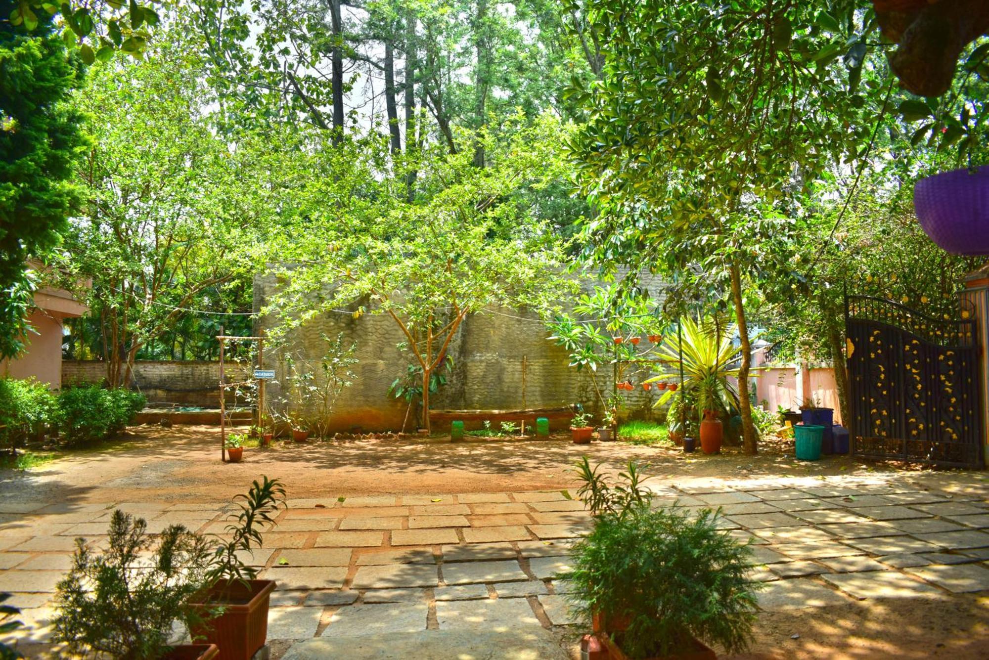 Jains Royal Palace Resorts Yelagiri Eksteriør billede