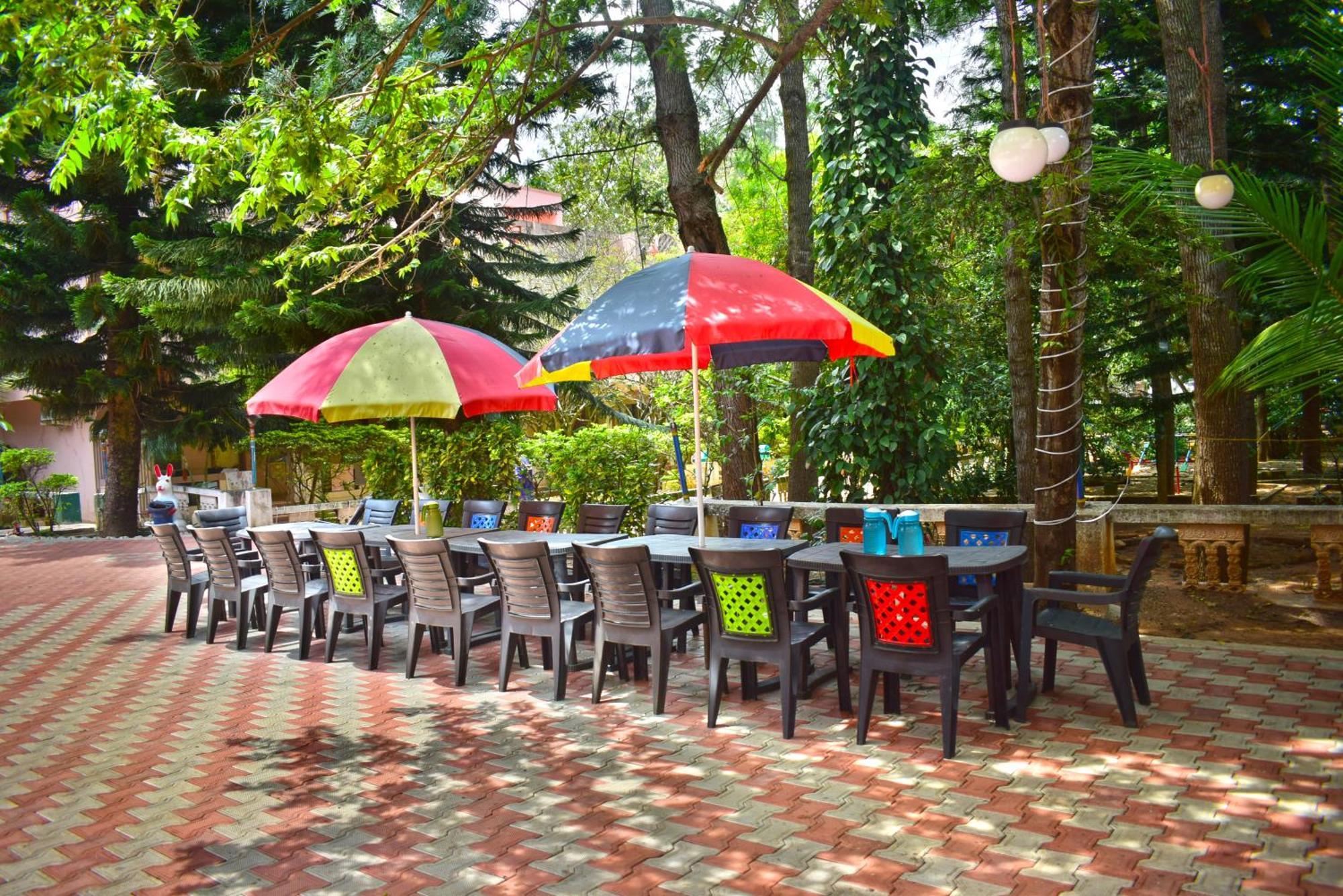 Jains Royal Palace Resorts Yelagiri Eksteriør billede