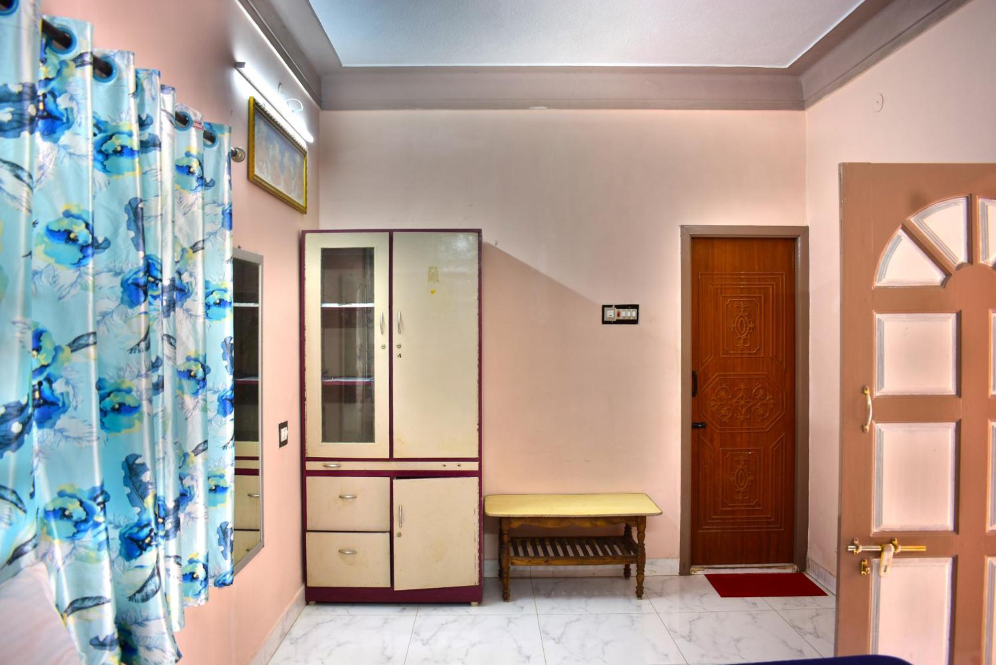 Jains Royal Palace Resorts Yelagiri Eksteriør billede