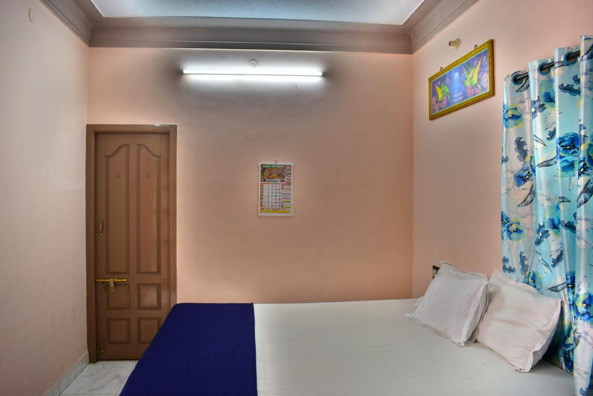 Jains Royal Palace Resorts Yelagiri Eksteriør billede