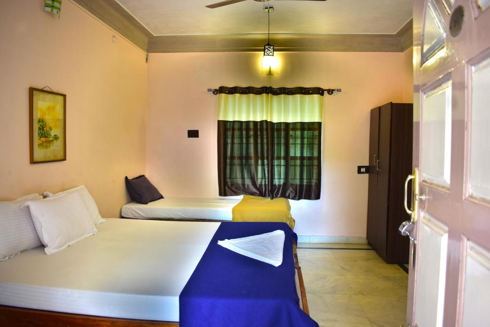 Jains Royal Palace Resorts Yelagiri Eksteriør billede