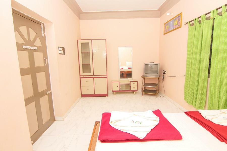Jains Royal Palace Resorts Yelagiri Eksteriør billede