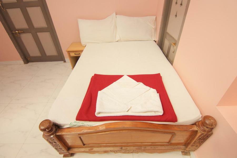 Jains Royal Palace Resorts Yelagiri Eksteriør billede